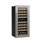 Klarstein Weinkühlschrank, 1 Zonen Getränkekühlschrank, Kleiner Einbau-Weinschrank Schmal, 57L Wein-Kühlschrank mit Glastür, Indoor/Outdoor Flaschenkühlschrank, Wine Fridge 5-22°C, 24 Flaschen