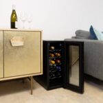Koolatron Urban Series 12 Weinkühler, Thermoelektrischer Weinkühler, 1 cu. ft. Frestanding Wine Cellar für Home Bar, kleine Küche, Apartment, Condo, Cottage, Wohnmobil